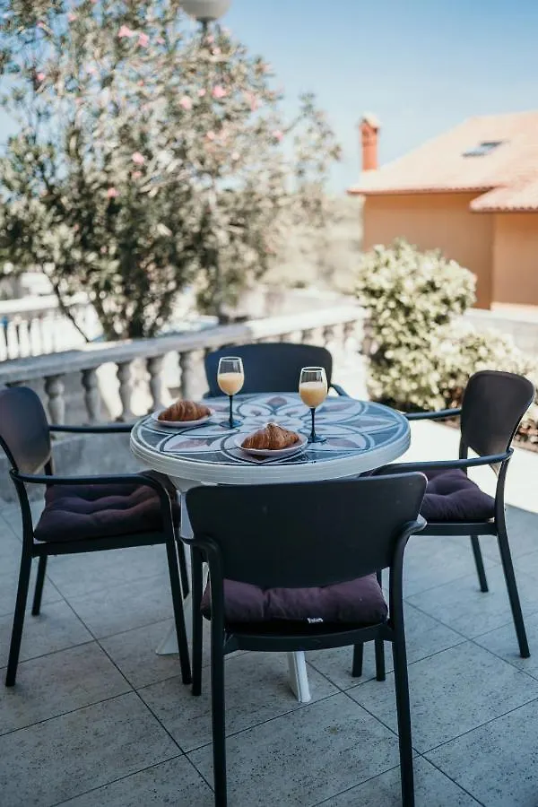 Anica Apartment Mali Losinj